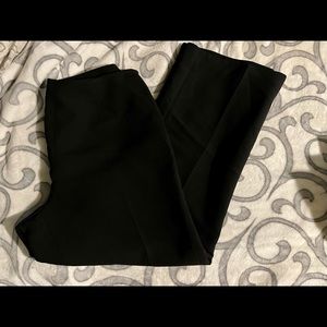 Liz Claiborne size 14W Wide leg black pants with side zipper